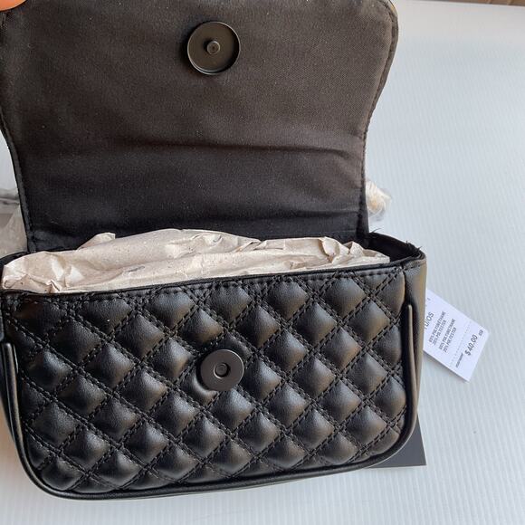 Kendall + Kylie Crossbody Black Mini Purse Quilted Chain Strap NWT - Picture 6 of 9